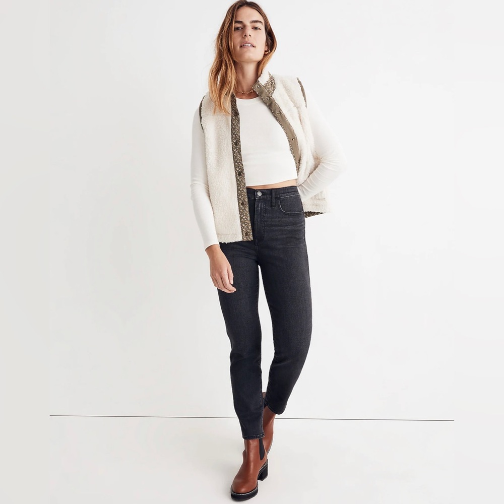 Madewell High-Rise Slim Straight Jean